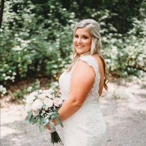 Meet your Posher, Avery